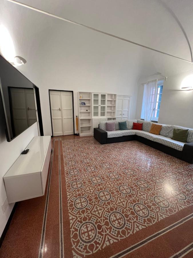 Casa Del Poeta Lägenhet Riva Ligure Exteriör bild