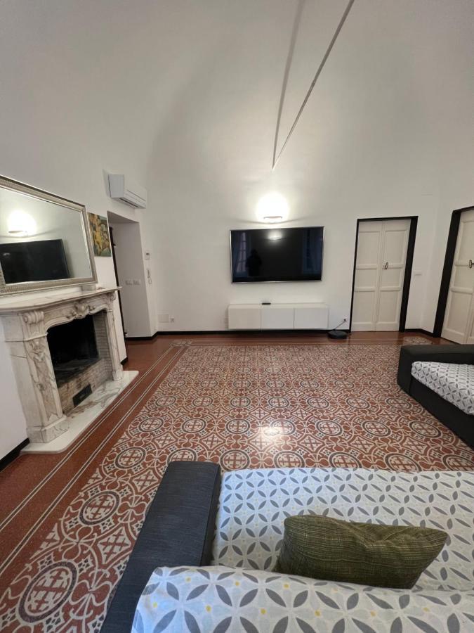 Casa Del Poeta Lägenhet Riva Ligure Exteriör bild